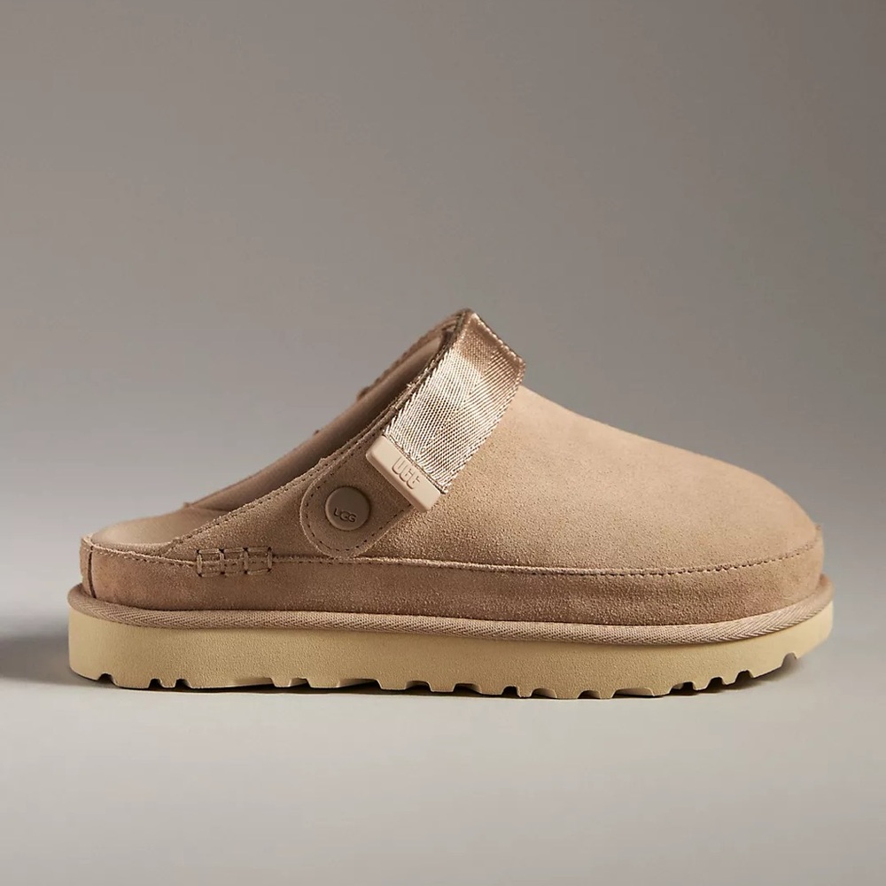 UGG Goldenstar clogs SAND